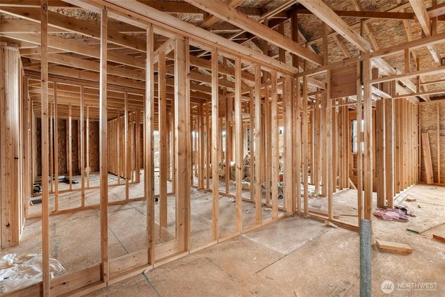 1009 5th Avenue SW, Puyallup, WA 98371