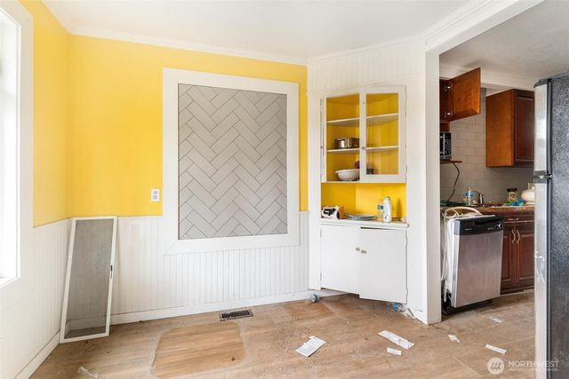 1009 5th Avenue SW, Puyallup, WA 98371