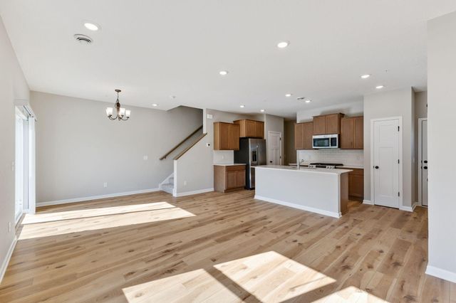 1540 Trellis Lane, West Saint Paul, MN 55118