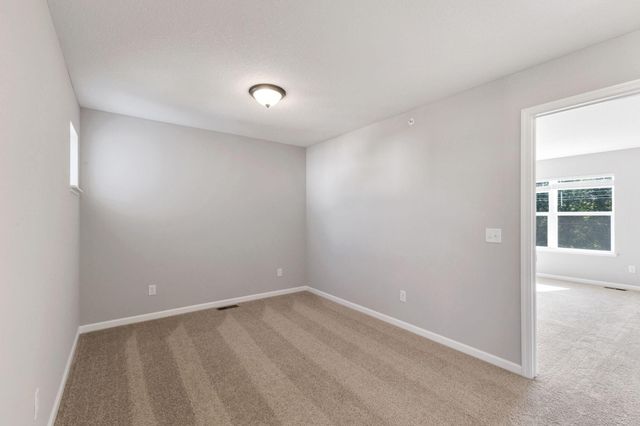 1540 Trellis Lane, West Saint Paul, MN 55118