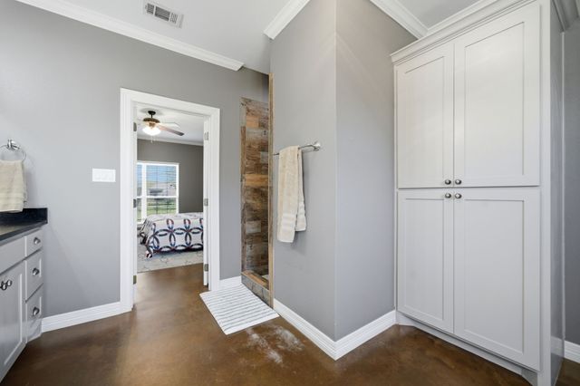 1009 Rs County Road 4325, Emory, TX 75440