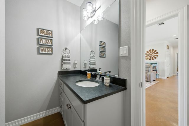 1009 Rs County Road 4325, Emory, TX 75440