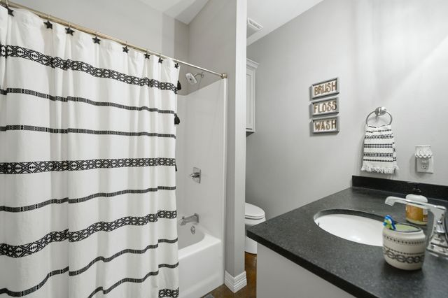 1009 Rs County Road 4325, Emory, TX 75440