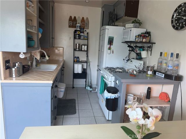 1101 Ocean Blvd, Long Beach, CA 90802