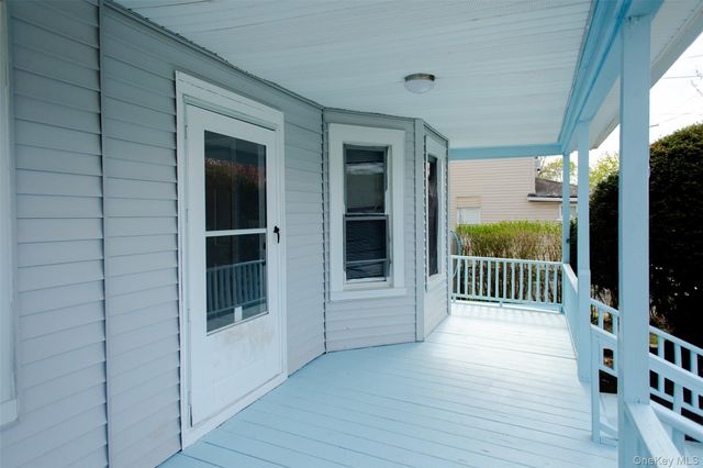 8 Brightside Avenue, Central Islip, NY 11722