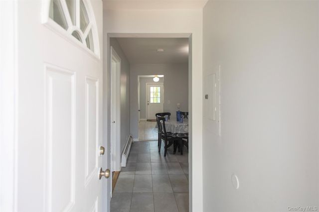 8 Brightside Avenue, Central Islip, NY 11722