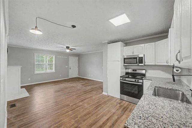 52 Gatlin Road SE, Cartersville, GA 30121
