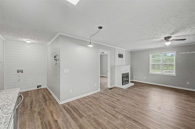 52 Gatlin Road SE, Cartersville, GA 30121