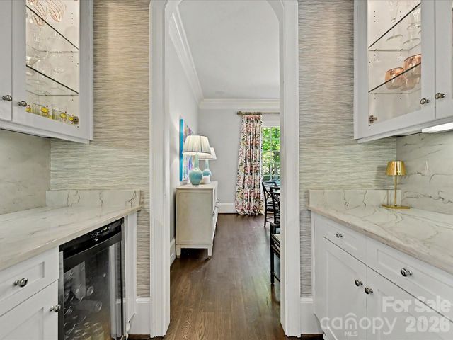 1948 Maryland Avenue, Charlotte, NC 28209