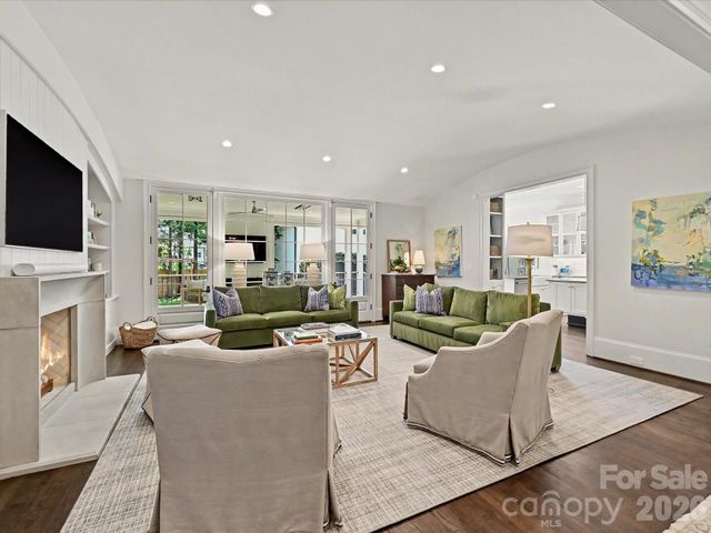 1948 Maryland Avenue, Charlotte, NC 28209