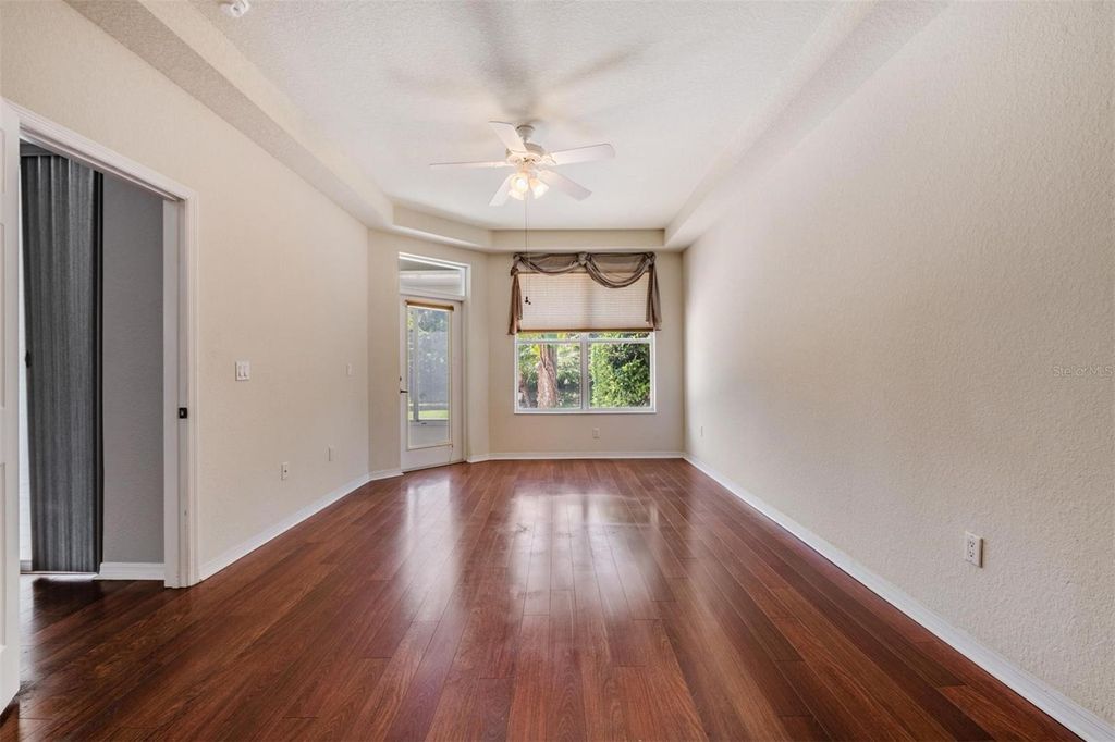 Image 20 of property listing at 12752 ASTON CREEK DRIVE, Tampa, FL 33626