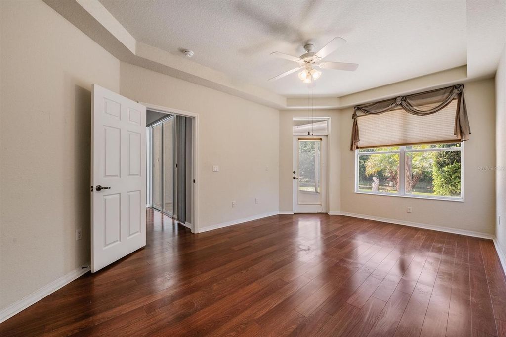 Image 21 of property listing at 12752 ASTON CREEK DRIVE, Tampa, FL 33626