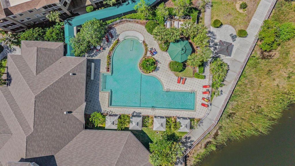Image 42 of property listing at 12752 ASTON CREEK DRIVE, Tampa, FL 33626