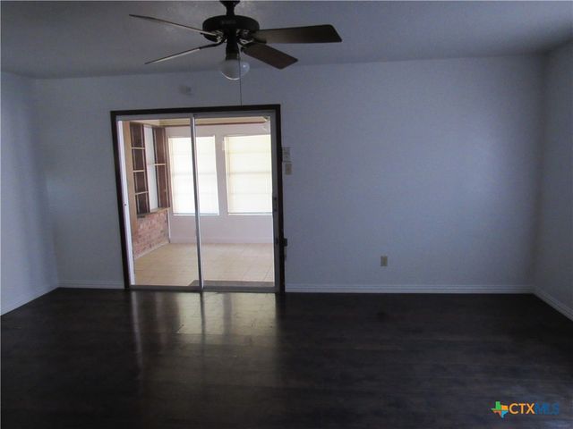 1205 Arkansas Avenue, Killeen, TX 76541