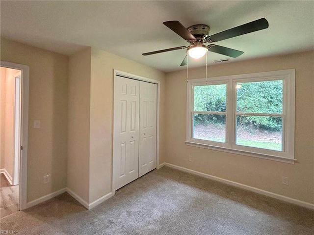 3210 Hornsea RD, Chesapeake, VA 23325