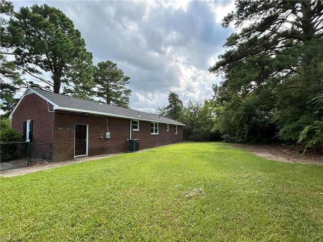 3210 Hornsea RD, Chesapeake, VA 23325