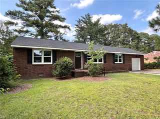 3210 Hornsea RD, Chesapeake, VA 23325