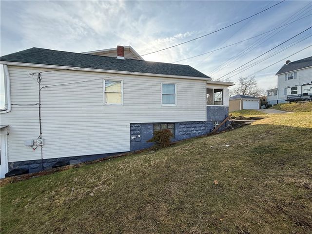 1101 Lysle Ave, Port Vue, PA 15133