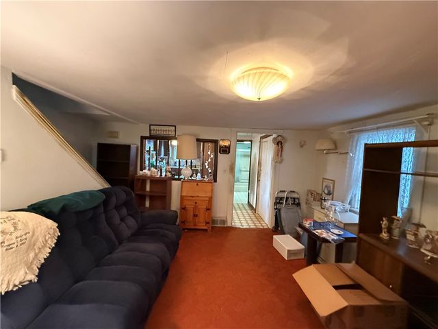 1101 Lysle Ave, Port Vue, PA 15133