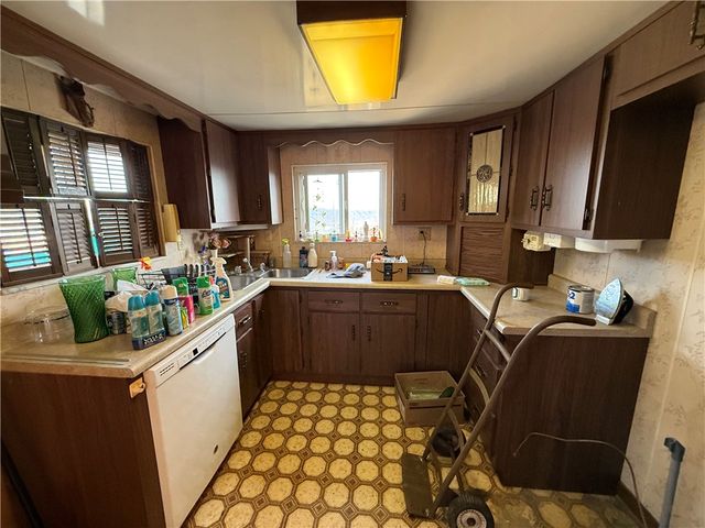 1101 Lysle Ave, Port Vue, PA 15133