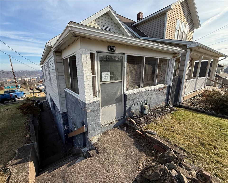 1101 Lysle Ave, Port Vue, PA 15133