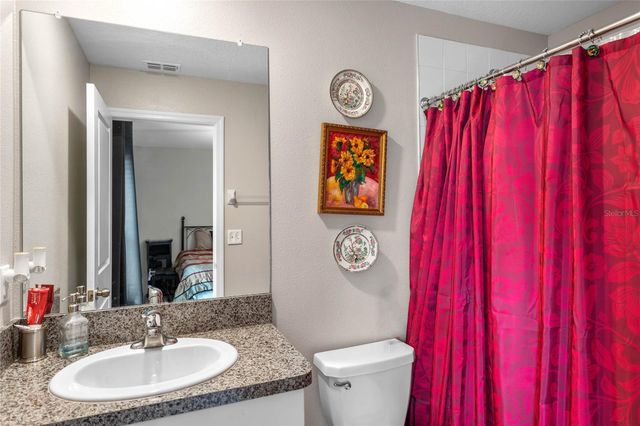 1555 COLDING DRIVE, Ruskin, FL 33570