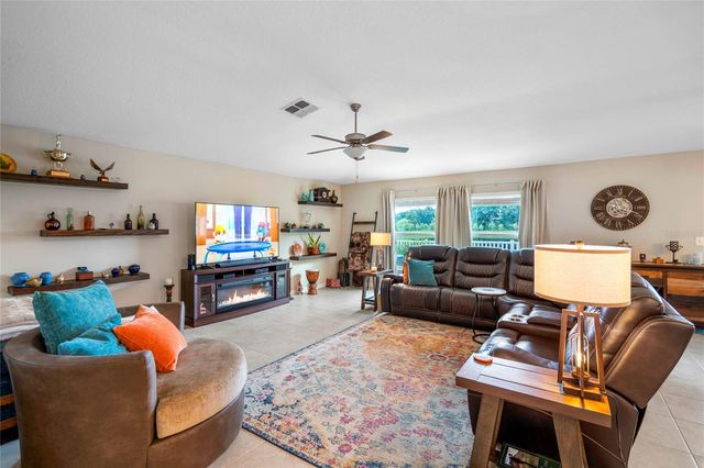 1555 COLDING DRIVE, Ruskin, FL 33570