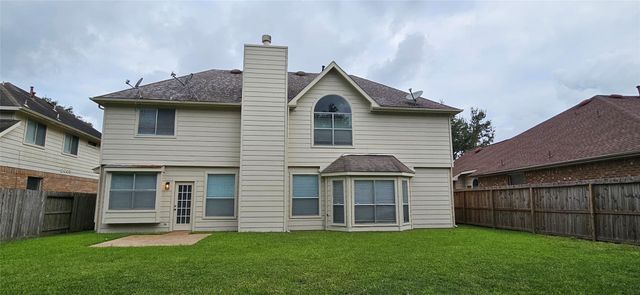 2519 Pine Shadows Drive, Sugar Land, TX 77479