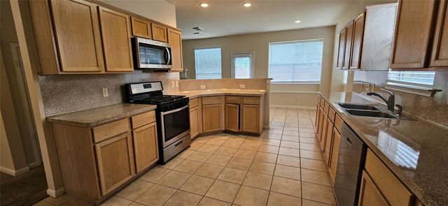 2519 Pine Shadows Drive, Sugar Land, TX 77479