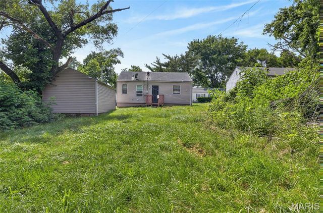 346 Mueller Avenue, Ferguson, MO 63135