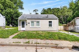 346 Mueller Avenue, Ferguson, MO 63135