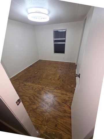 7113 Comstock CV left A, Lago Vista, TX 78645