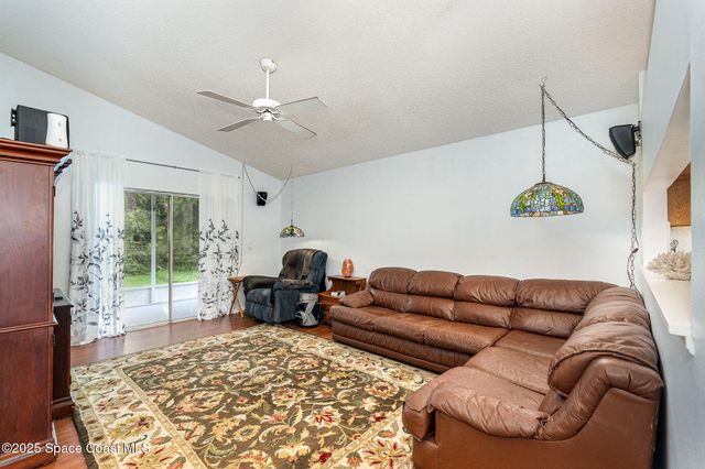 6682 Fawn Ridge Drive, Melbourne, FL 32940