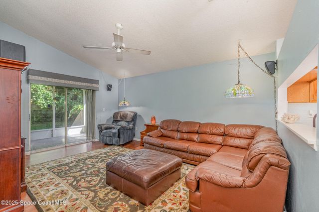 6682 Fawn Ridge Drive, Melbourne, FL 32940