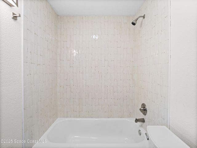 101 Deland Avenue 5, Indialantic, FL 32903