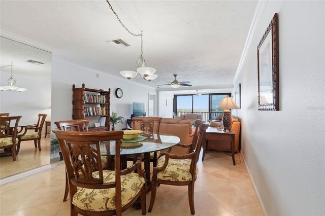 8977 MIDNIGHT PASS ROAD 519, Sarasota, FL 34242