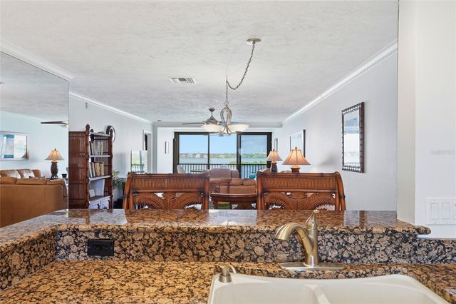 8977 MIDNIGHT PASS ROAD 519, Sarasota, FL 34242
