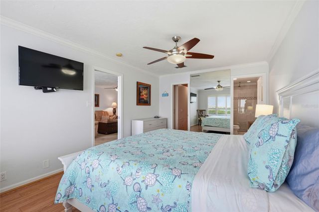 8977 MIDNIGHT PASS ROAD 519, Sarasota, FL 34242