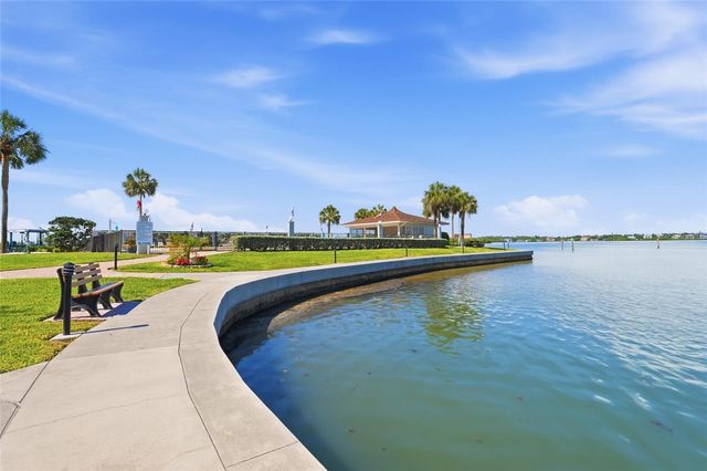 8977 MIDNIGHT PASS ROAD 519, Sarasota, FL 34242