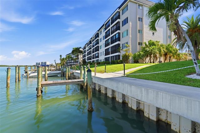 8977 MIDNIGHT PASS ROAD 519, Sarasota, FL 34242