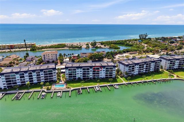 8977 MIDNIGHT PASS ROAD 519, Sarasota, FL 34242