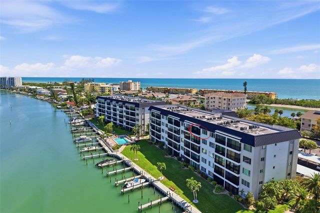 8977 MIDNIGHT PASS ROAD 519, Sarasota, FL 34242