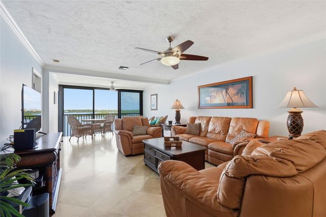 8977 MIDNIGHT PASS ROAD 519, Sarasota, FL 34242