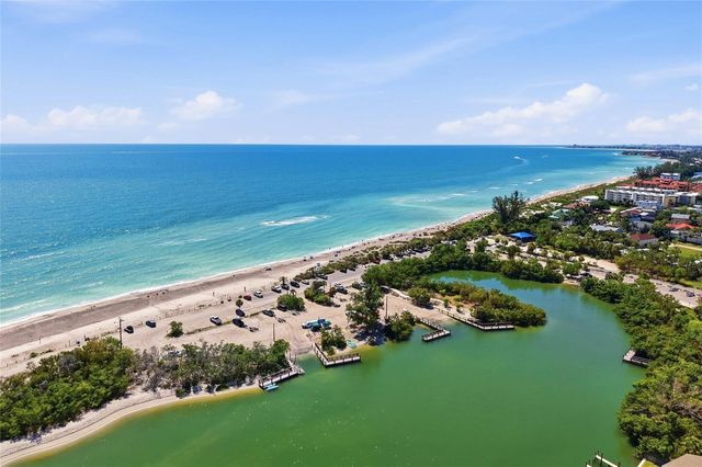 8977 MIDNIGHT PASS ROAD 519, Sarasota, FL 34242