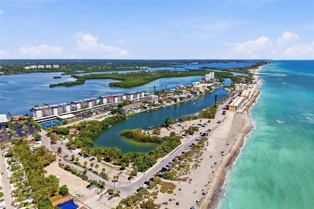 8977 MIDNIGHT PASS ROAD 519, Sarasota, FL 34242