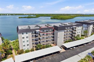 8977 MIDNIGHT PASS ROAD 519, Sarasota, FL 34242