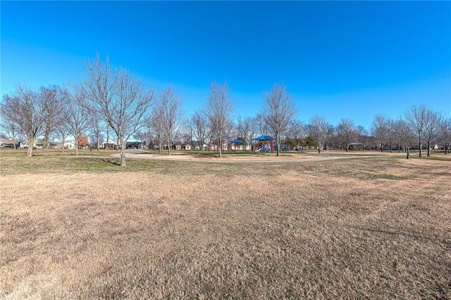 4516 Serviceberry Drive, Fayetteville, AR 72704