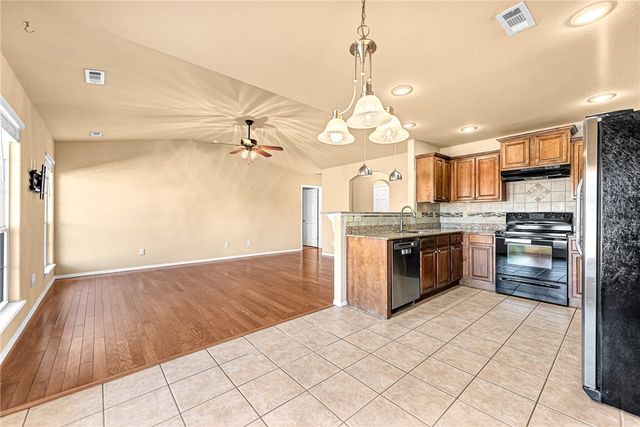 4516 Serviceberry Drive, Fayetteville, AR 72704