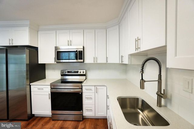 88 PALACE CT, Chalfont, PA 18914
