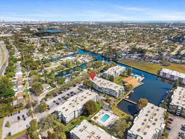 2751 Taft Street 403, Hollywood, FL 33020